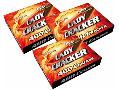 Lady Cracker:   400 Schuss Packung    Rasanter Knallteppich mit neuer Pulvermischung  1